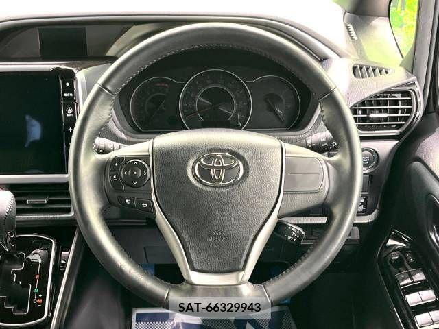 Toyota VOXY 2019-03 236311-8