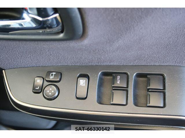Suzuki SOLIO BANDIT 2017-05 209372-15