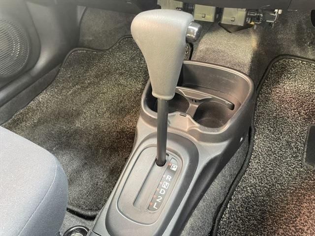 Daihatsu ESSE 2009-04 5482-27