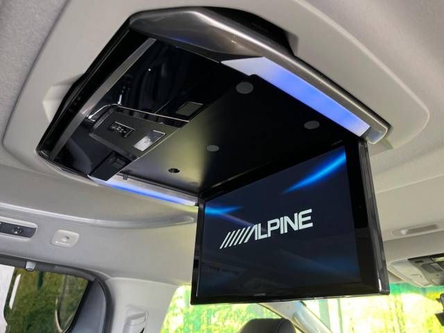 Toyota ALPHARD 2018-12 195456-3