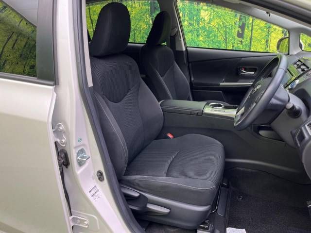 Toyota PRIUS ALPHA 2014-12 194619-8
