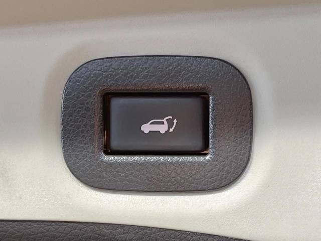 Nissan X-TRAIL 2018-05 20579-5