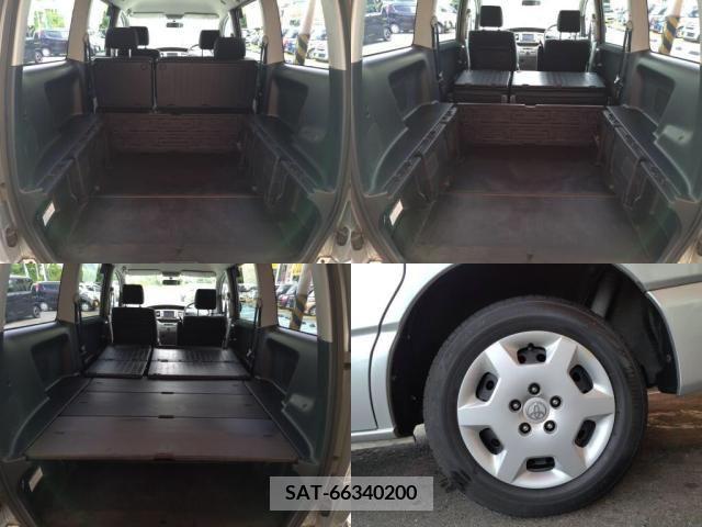 Toyota VOXY 2005-06 370492-7