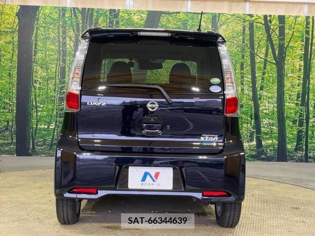 Nissan DAYZ 2015-04 266733-15