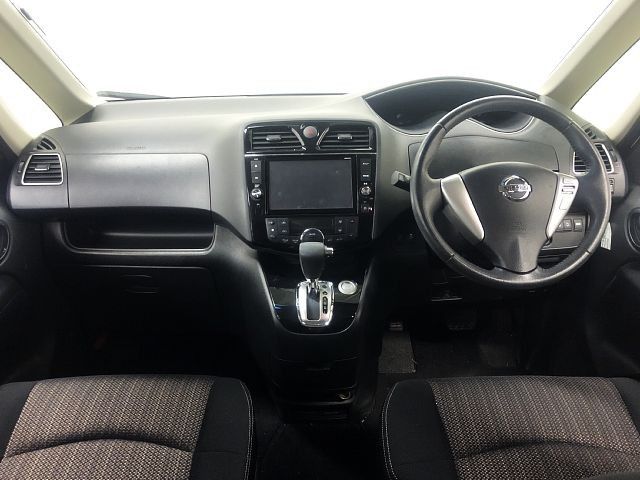 Nissan SERENA 2014-09 25116-1
