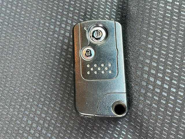 Honda FIT 2012-12 181830-4