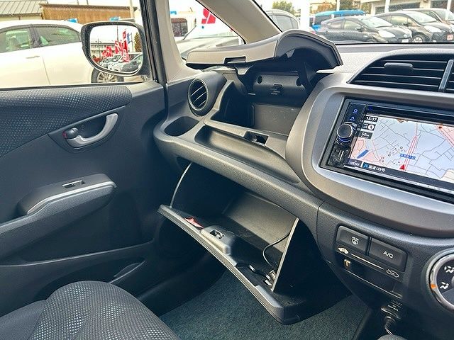 Honda FIT 2012-12 181830-23