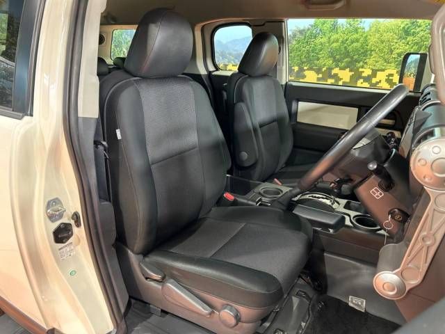Toyota FJ CRUISER 2013-11 183792-8