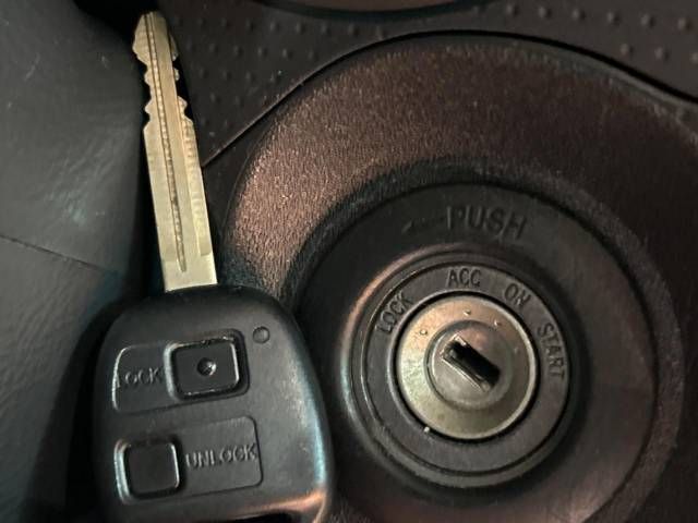 Toyota FJ CRUISER 2013-11 183792-7