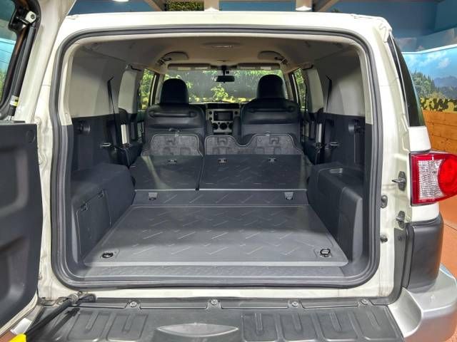 Toyota FJ CRUISER 2013-11 183792-10