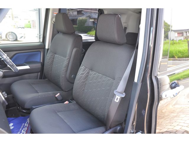 Toyota ROOMY 2019-09 15575-15