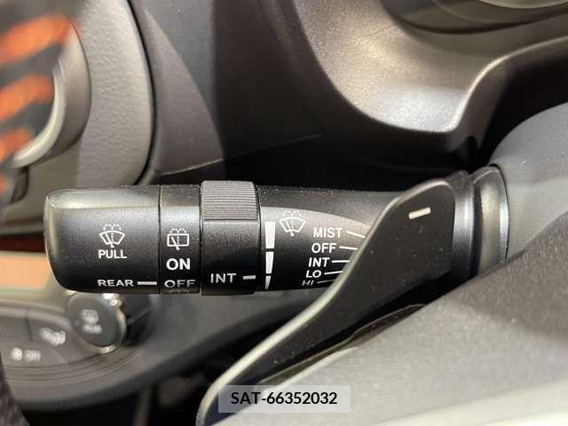 Toyota VITZ 2013-07 222807-16