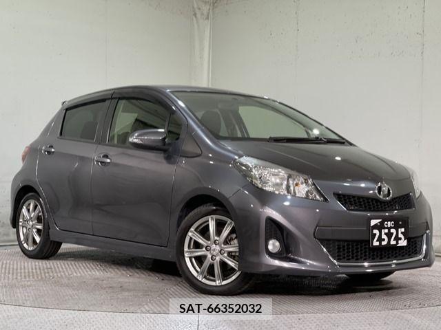 Toyota VITZ 2013-07 222807-0