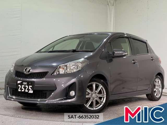 Toyota VITZ 2013-07 222807-5