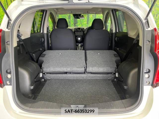 Nissan NOTE 2018-05 305417-9
