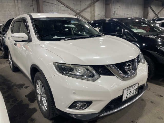 Nissan X-TRAIL 2016-02 188180-0