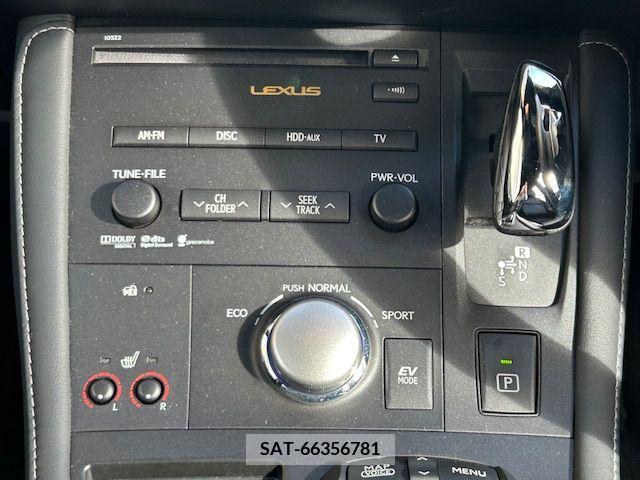 Lexus CT 2011-06 275212-15