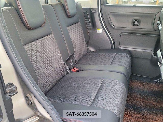 Suzuki SPACIA 2018-03 241909-12