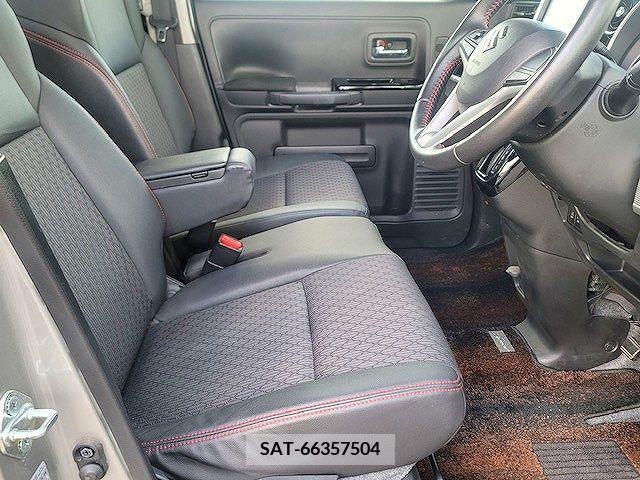 Suzuki SPACIA 2018-03 241909-18