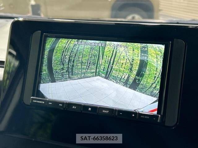 Toyota NOAH 2023-04 205766-4