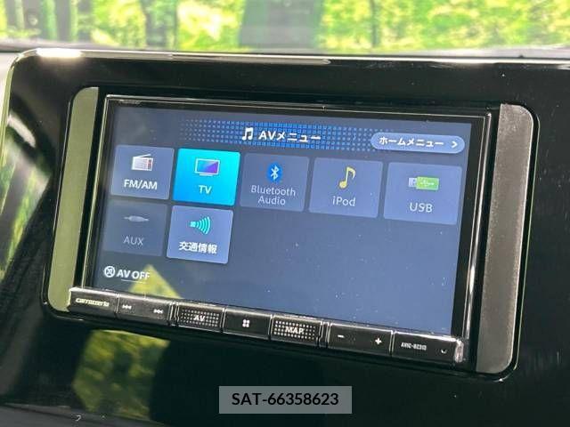 Toyota NOAH 2023-04 205766-3