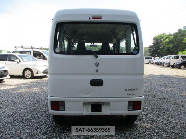 Suzuki EVERY 2016-07 384623-4