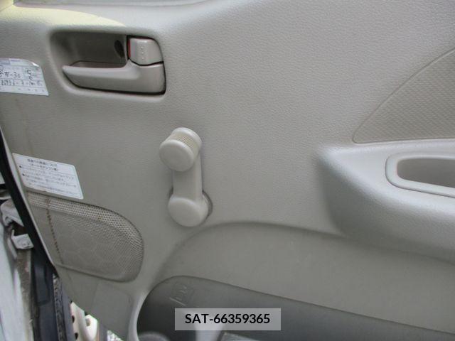 Suzuki EVERY 2016-07 384623-12