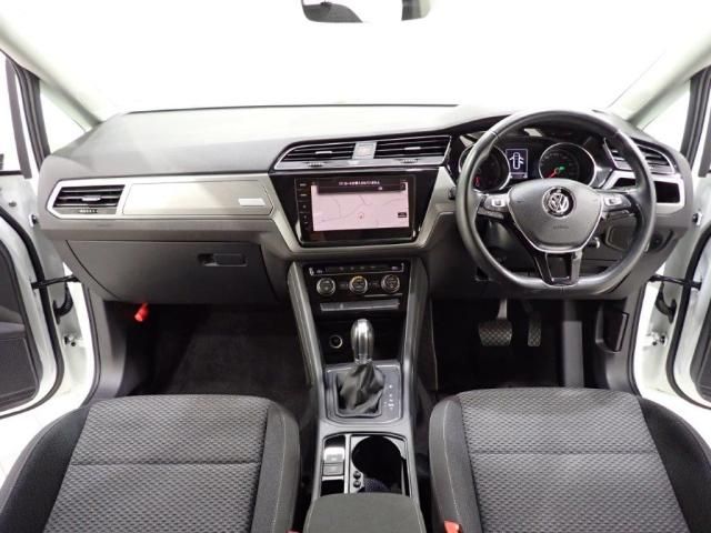 VolksWagen GOLF TOURAN 2019-09 189900-10