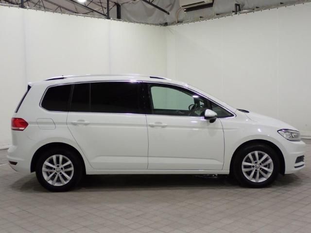 VolksWagen GOLF TOURAN 2019-09 189900-8