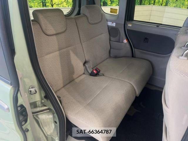 Daihatsu TANTO 2015-09 335640-9