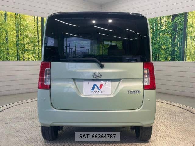Daihatsu TANTO 2015-09 335640-15