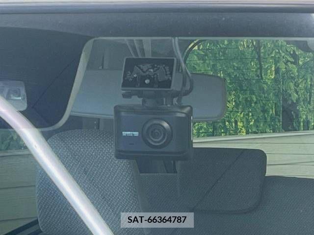 Daihatsu TANTO 2015-09 335640-5
