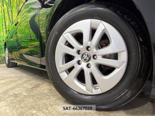 Toyota PRIUS 2016-08 282302-13