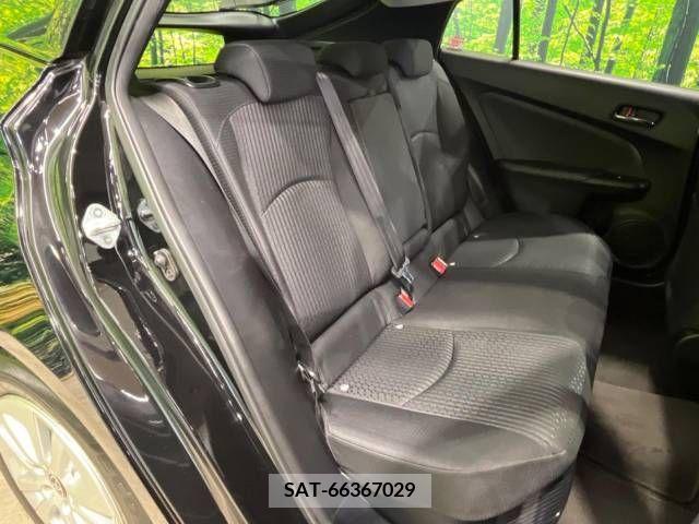 Toyota PRIUS 2016-08 282302-9