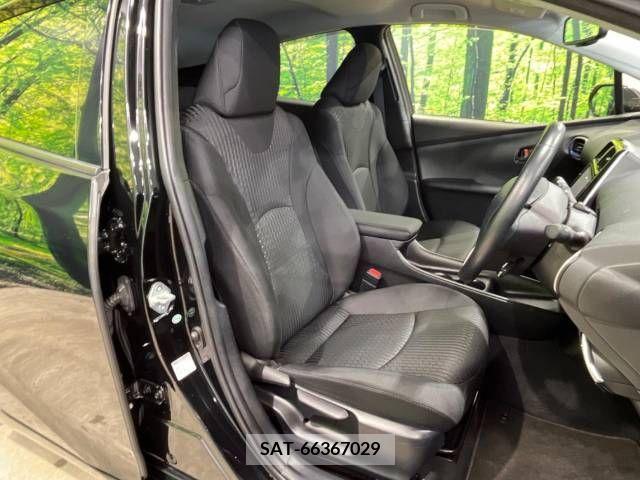 Toyota PRIUS 2016-08 282302-8