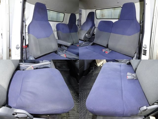 Mitsubishi CANTER 2010-12 7413-13