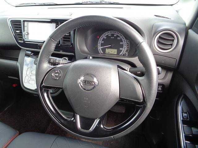 Nissan DAYZ ROOX 2017-06 8255-3