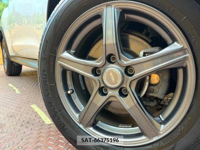 Nissan JUKE 2013-07 343171-11