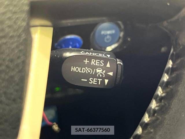 Toyota PRIUS 2016-02 393324-6