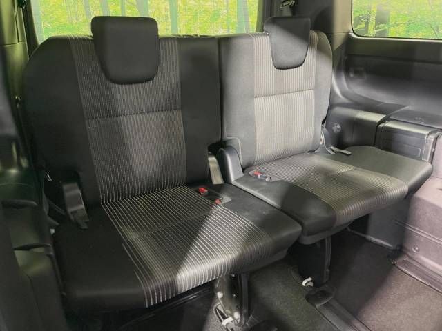 Toyota VOXY 2019-01 20221-11