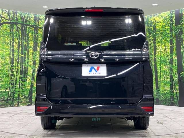 Toyota VOXY 2022-04 6414-15