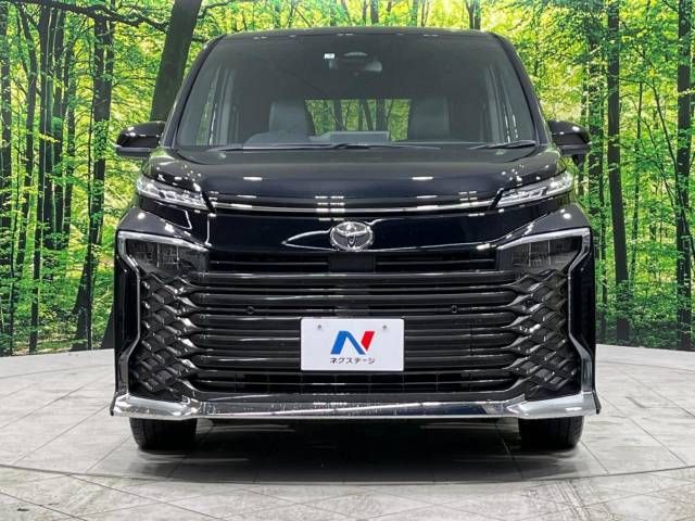 Toyota VOXY 2022-04 6414-14