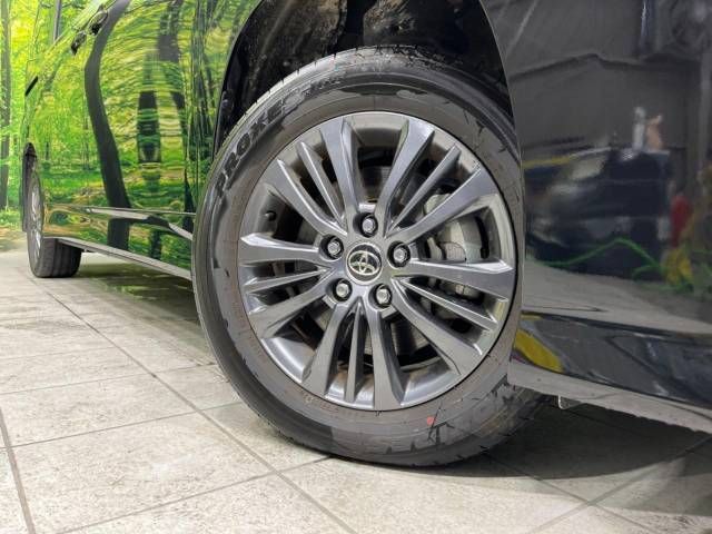 Toyota VOXY 2022-04 6414-13