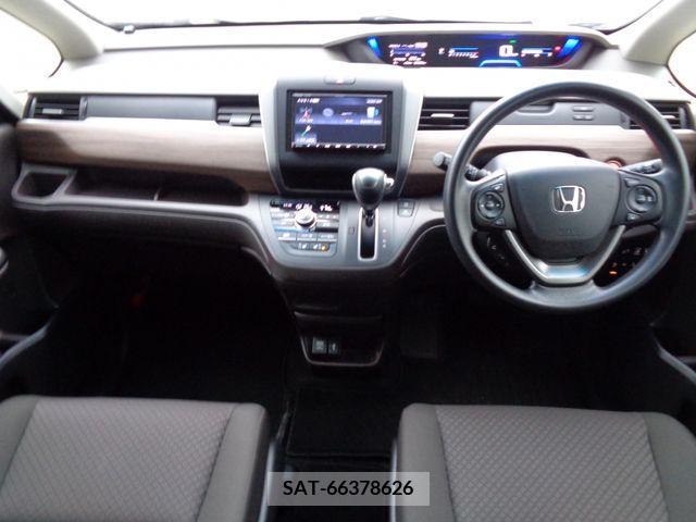 Honda FREED 2020-12 207051-1