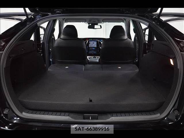 Toyota PRIUS PHV 2017-06 351798-18