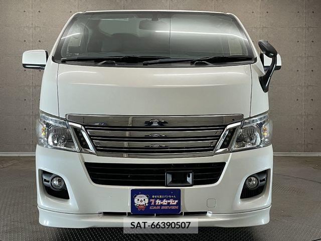 Nissan NV350 Caravan 2017-04 282459-4