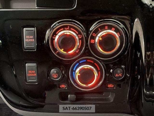 Nissan NV350 Caravan 2017-04 282459-22