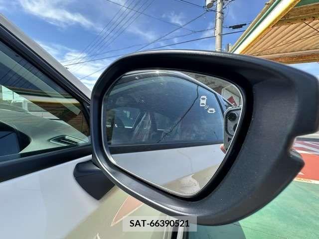 Honda CIVIC 2024-05 341405-11