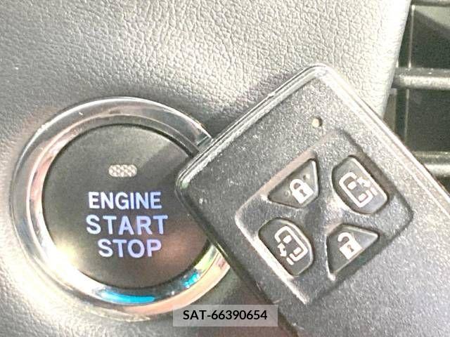 Toyota ESTIMA 2017-06 268753-6