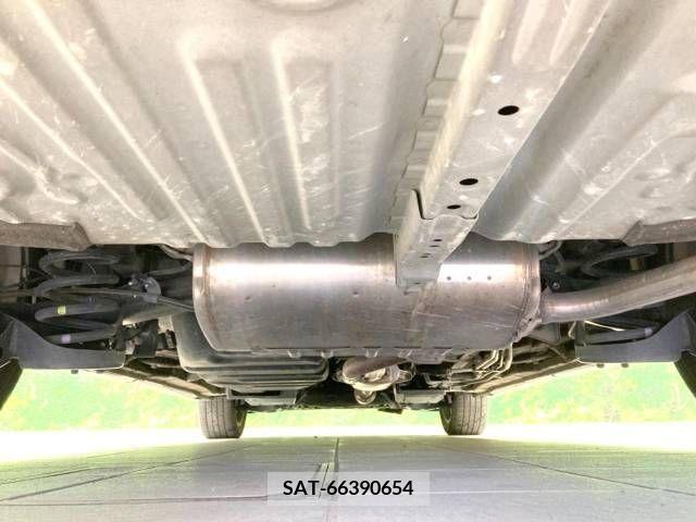 Toyota ESTIMA 2017-06 268753-19